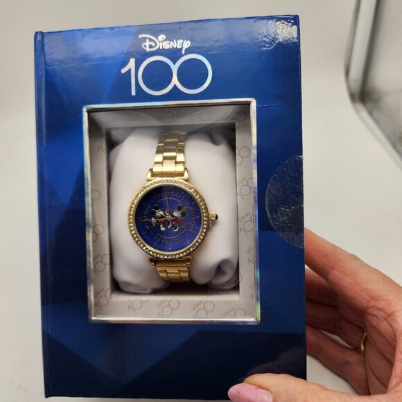 Disney Accutime 100 Years of Wonder Women\'s Gold Tone Watch NWT